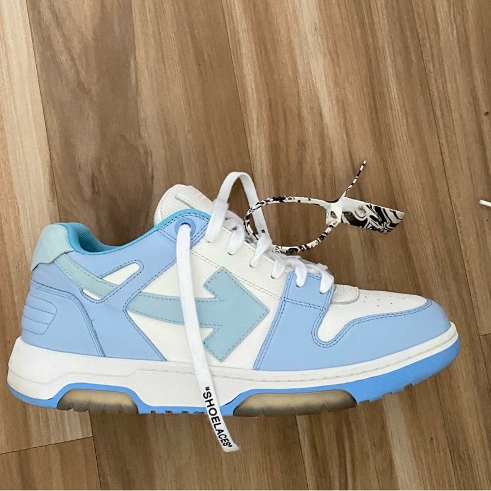 Off White Out Of Office - Picture 1 of 6